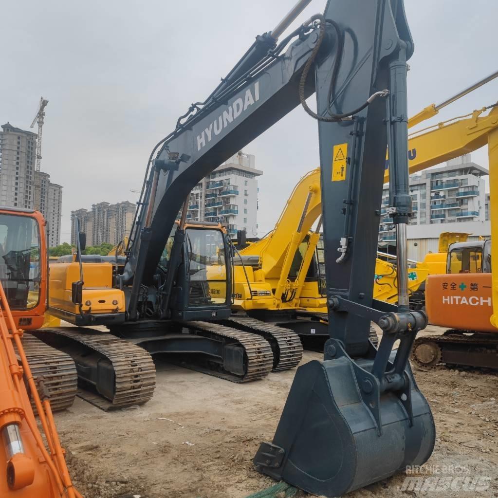 Hyundai R 225LC-9T Escavadeiras de esteiras