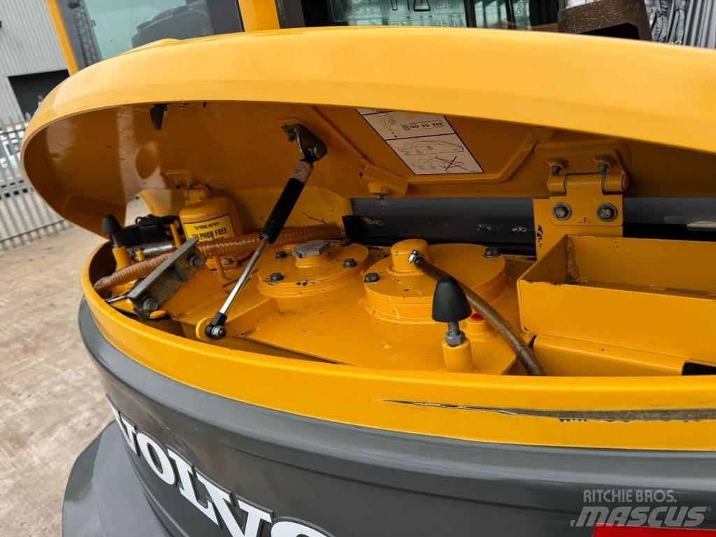 Volvo ECR 88 Escavadoras Midi 7t - 12t