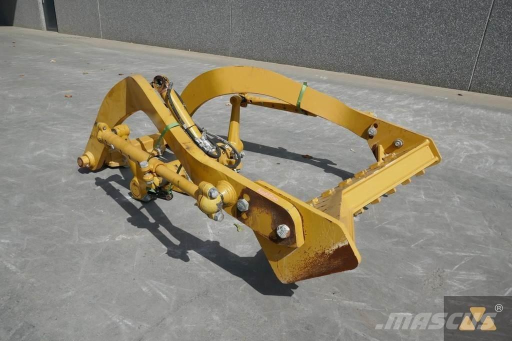 CAT 140M Scarifier Outros componentes