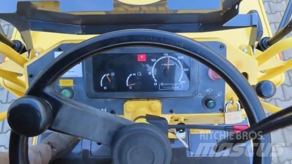 Sakai TS-160 Cilindros Compactadores de pneus