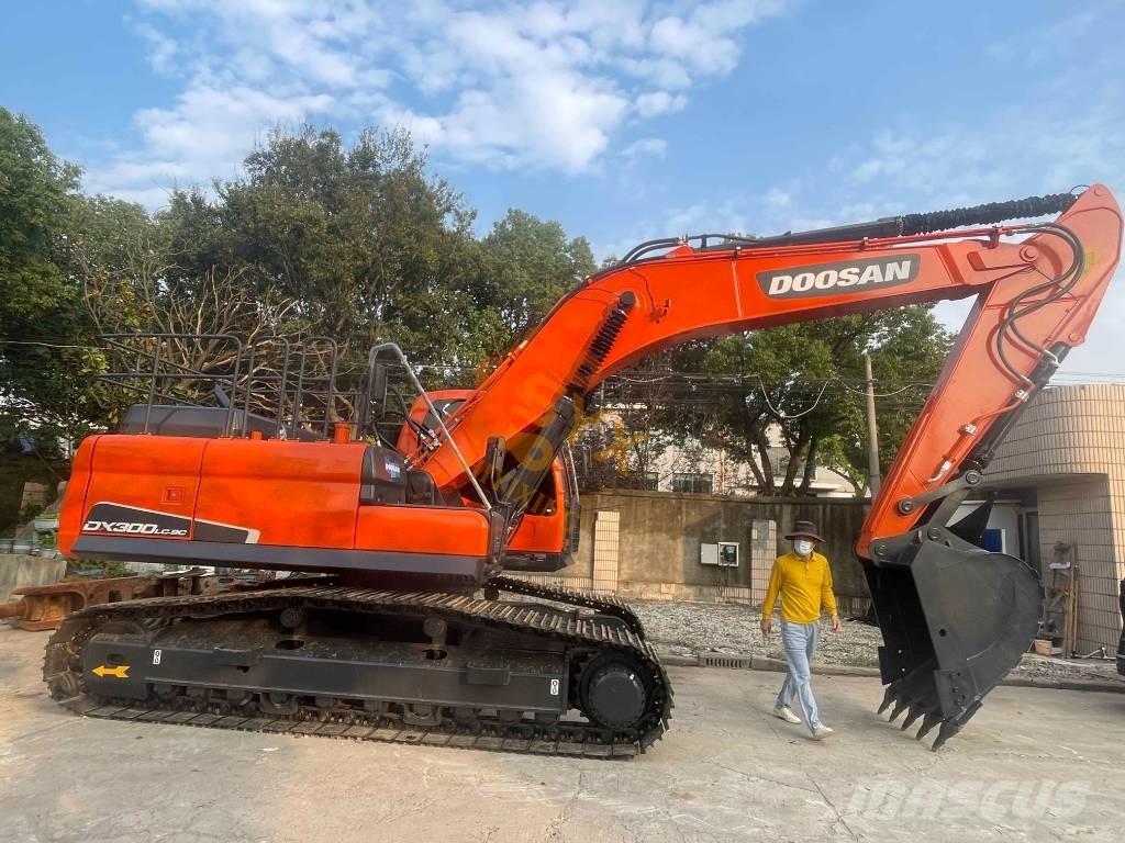 Doosan DX 300LCA Escavadeiras de esteiras
