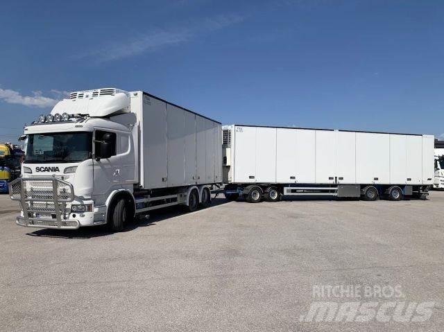 Scania R520 6x2 Caminhões de caixa fechada