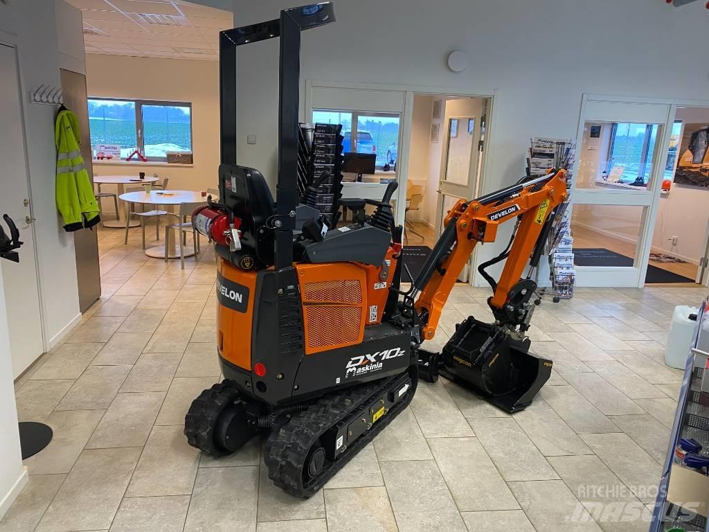 Develon DX 10 Z Miniescavadeiras