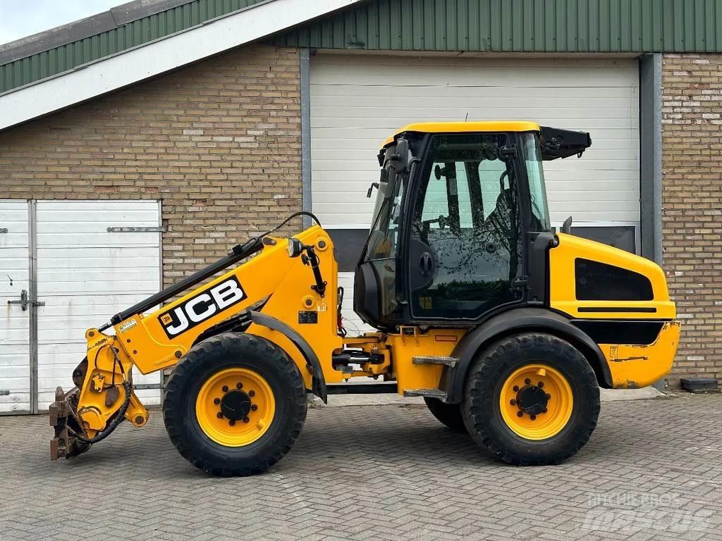 JCB TM220 SV A Carregadoras rodas telescópicas