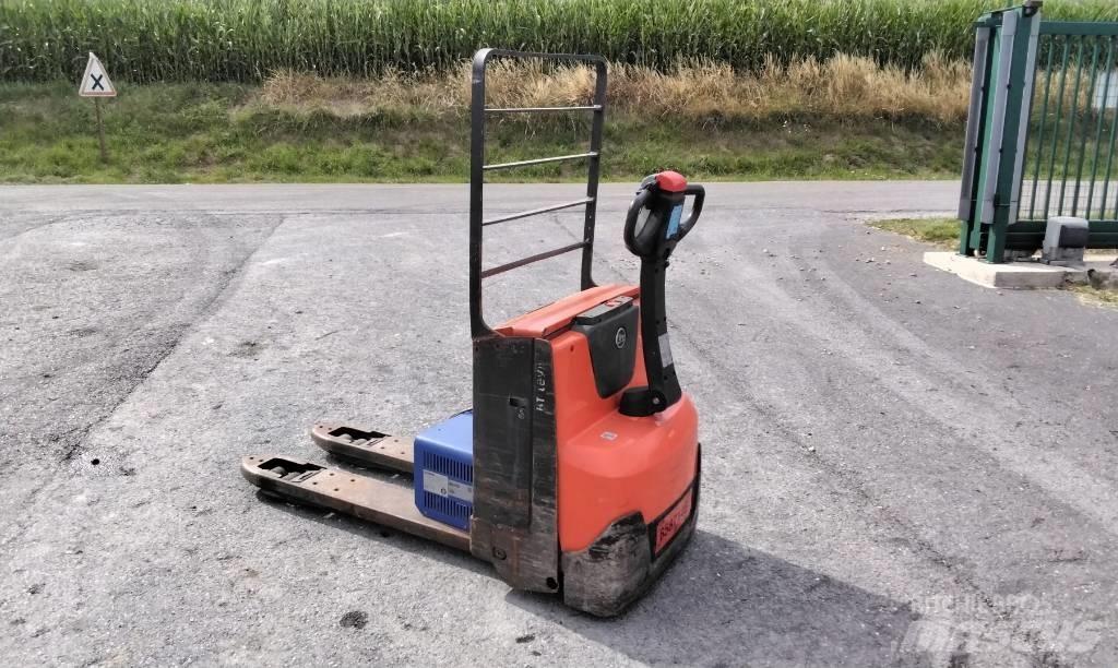 Toyota LWE180 Porta palettes