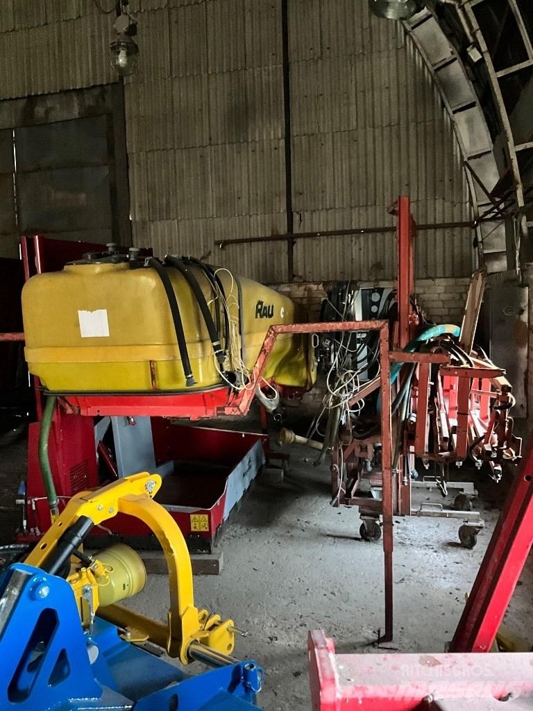 Rau 15 Pulverizadores montados