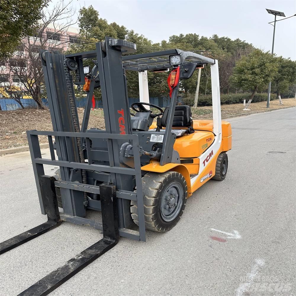 TCM FD30ZT Empilhadores Diesel