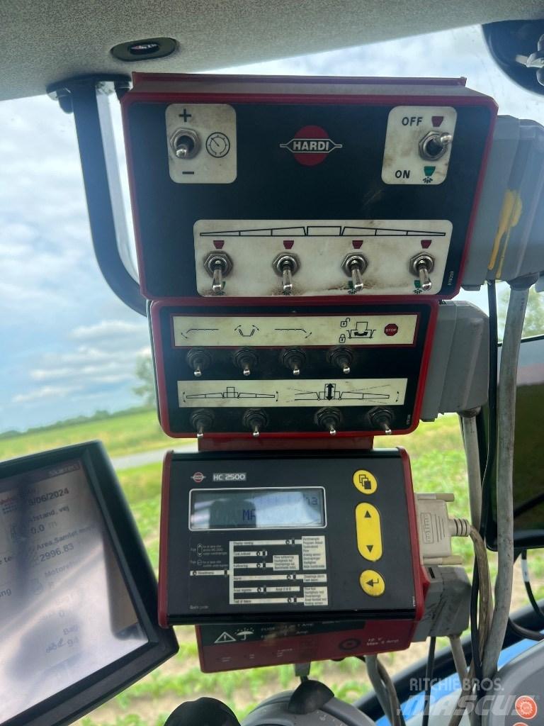 Hardi Commander 2800 Pulverizadores rebocados
