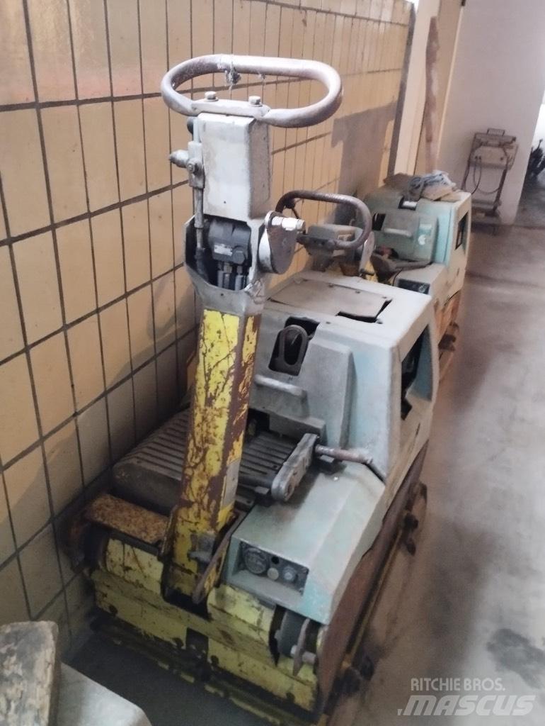 Ammann AVH 8020 Vibradores