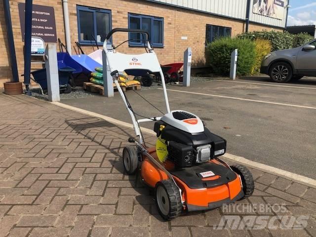 Stihl RM 4 RTP Corta-Relvas walk-behind