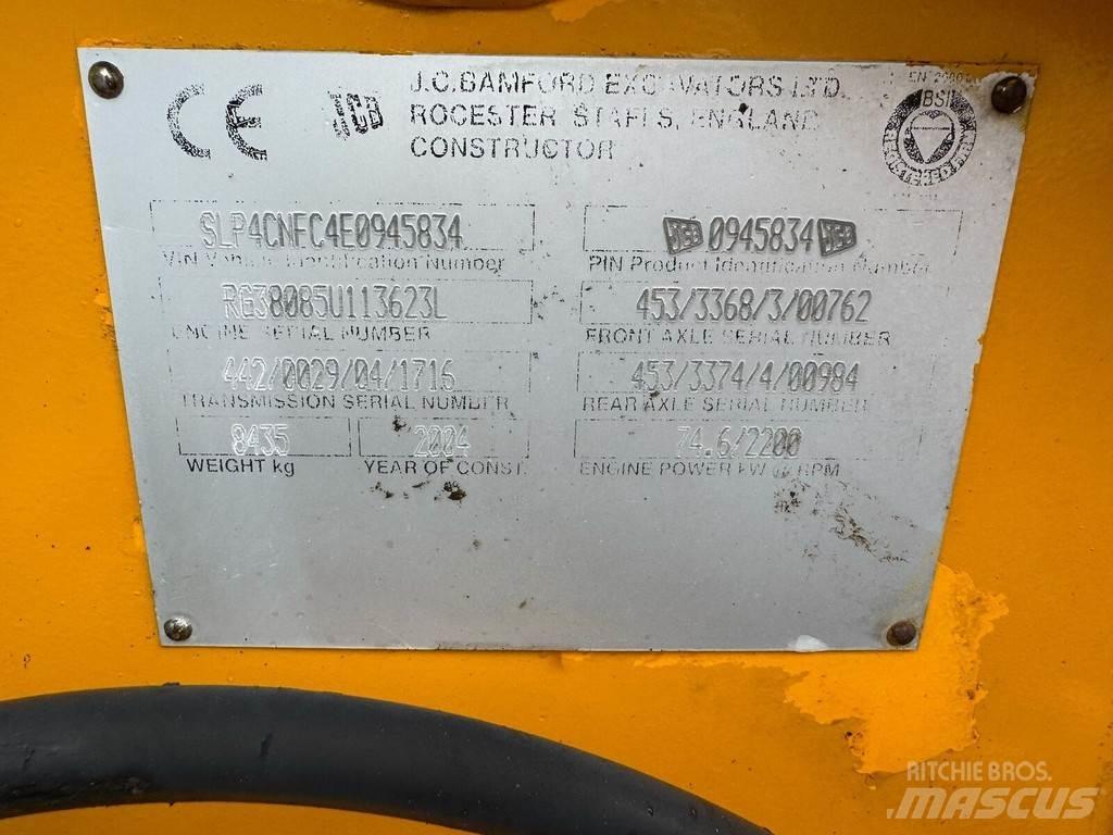 JCB 4CN Retroescavadeiras