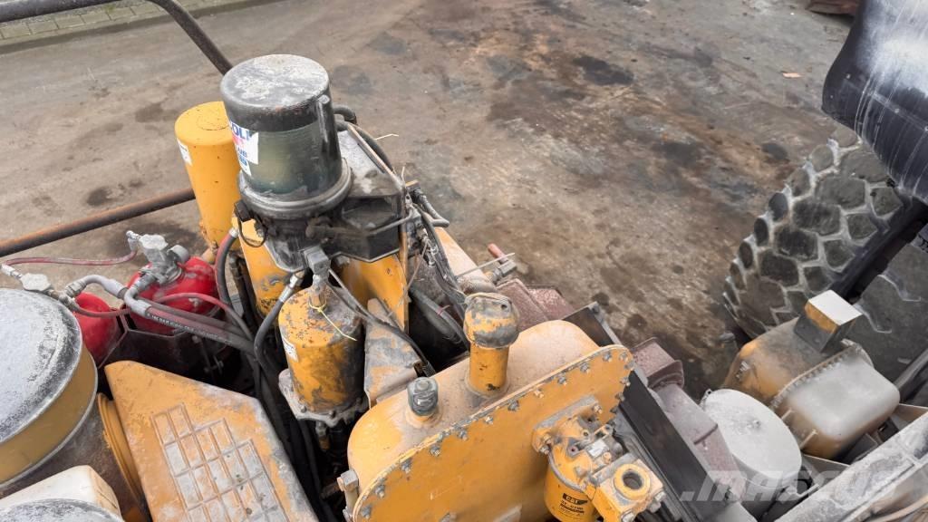 CAT 775 D Camiőes basculantes rígidos