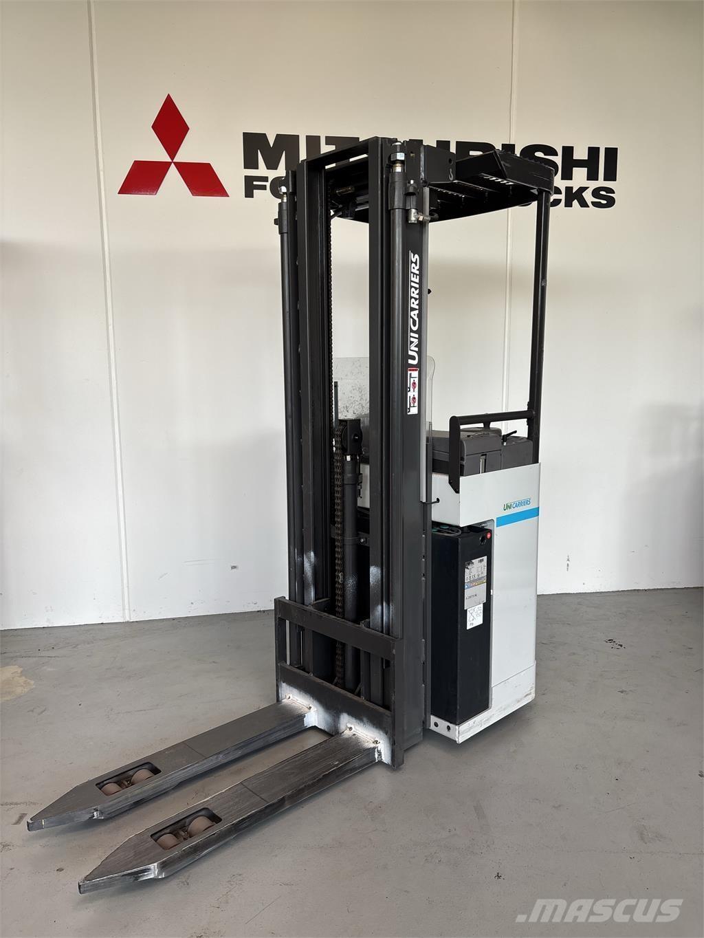 Atlet A160 Self propelled stackers