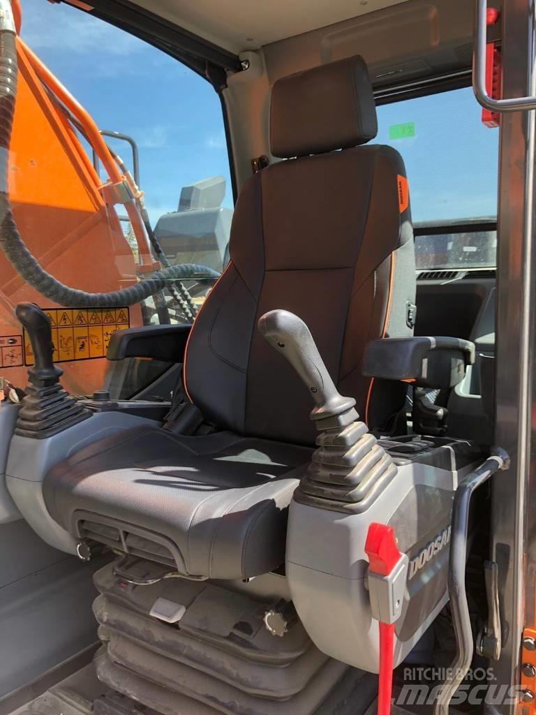 Doosan DX 300 LC-7 Escavadeiras de esteiras