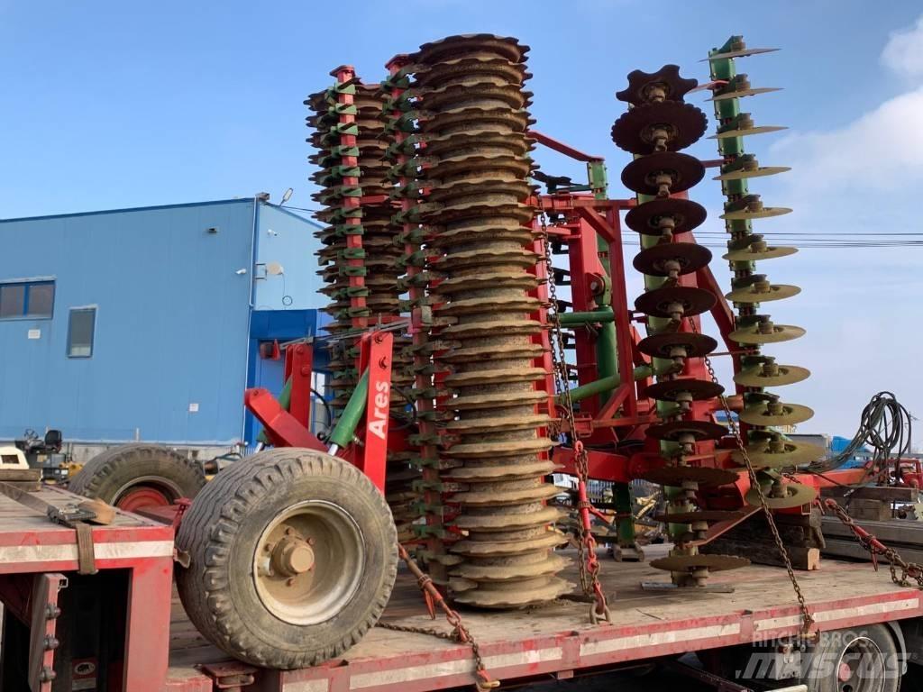 Unia Ares 60 TXL Grade de discos