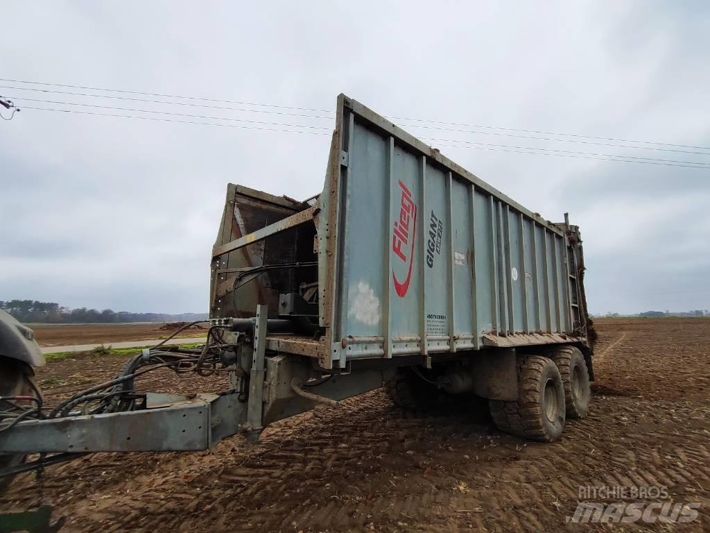 Fliegl ASW271 GIGANT Espalhadores de estrume