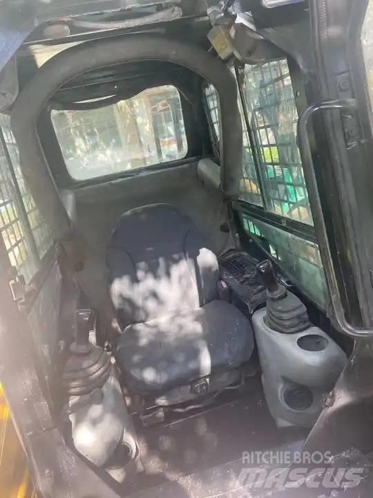 Cata-Dyne 226B Minicarregadeiras