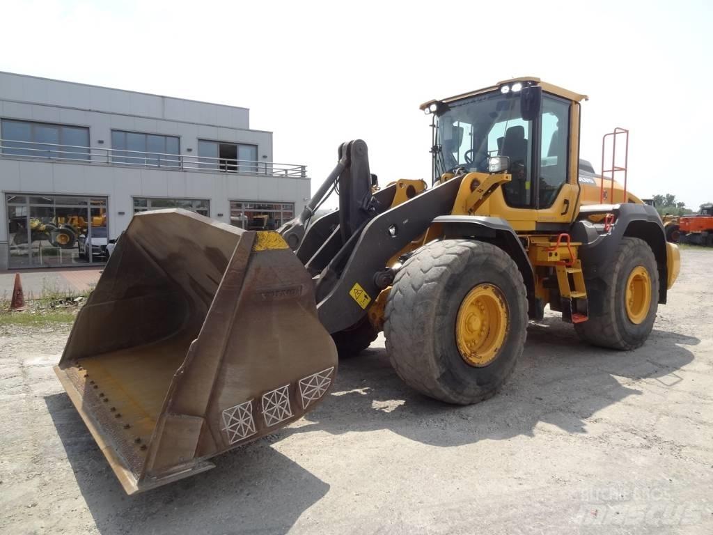 Volvo L 120 H Carregadeiras de rodas