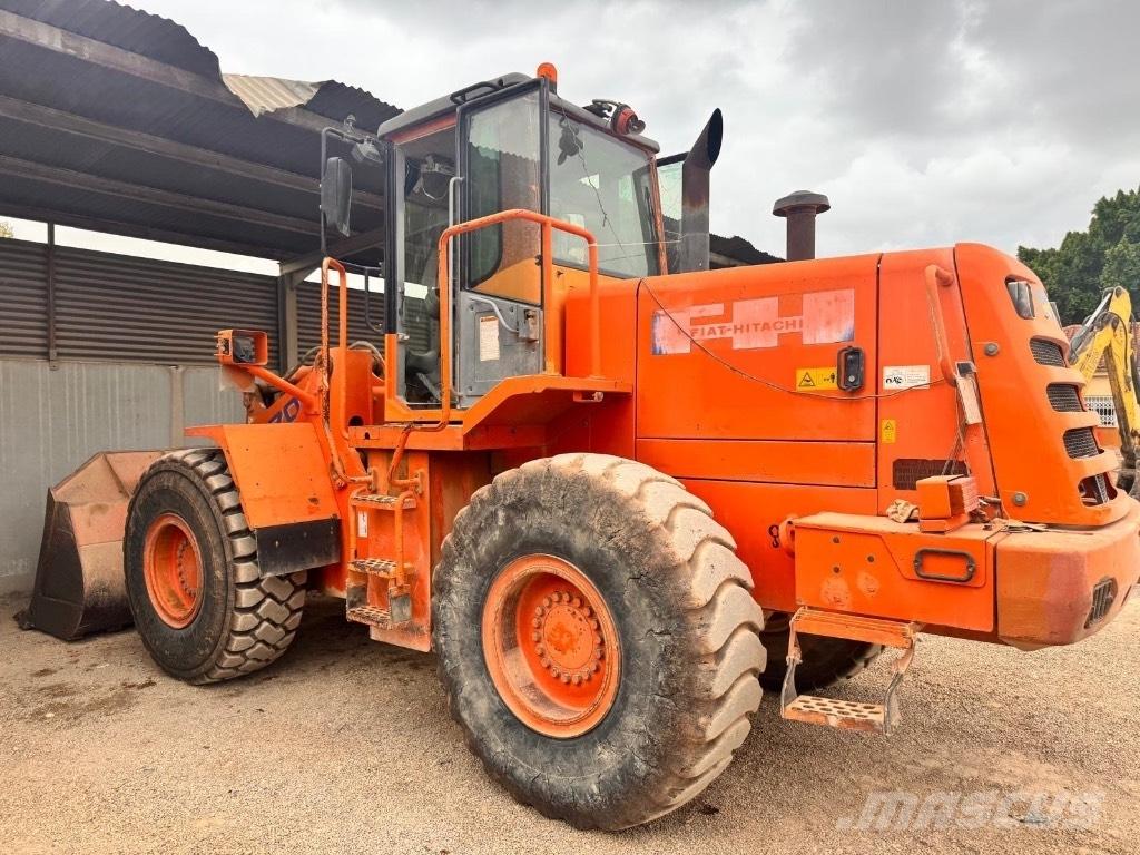 Hitachi W 170 Carregadeiras de rodas