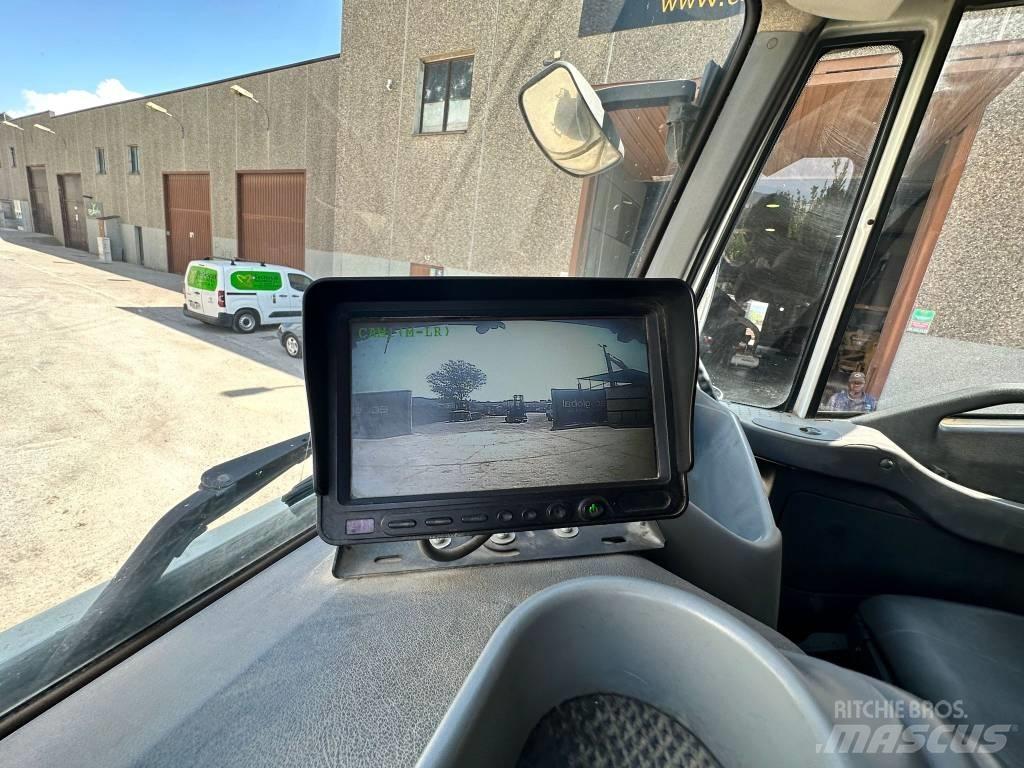 Iveco Trakker 410 Camiões basculantes