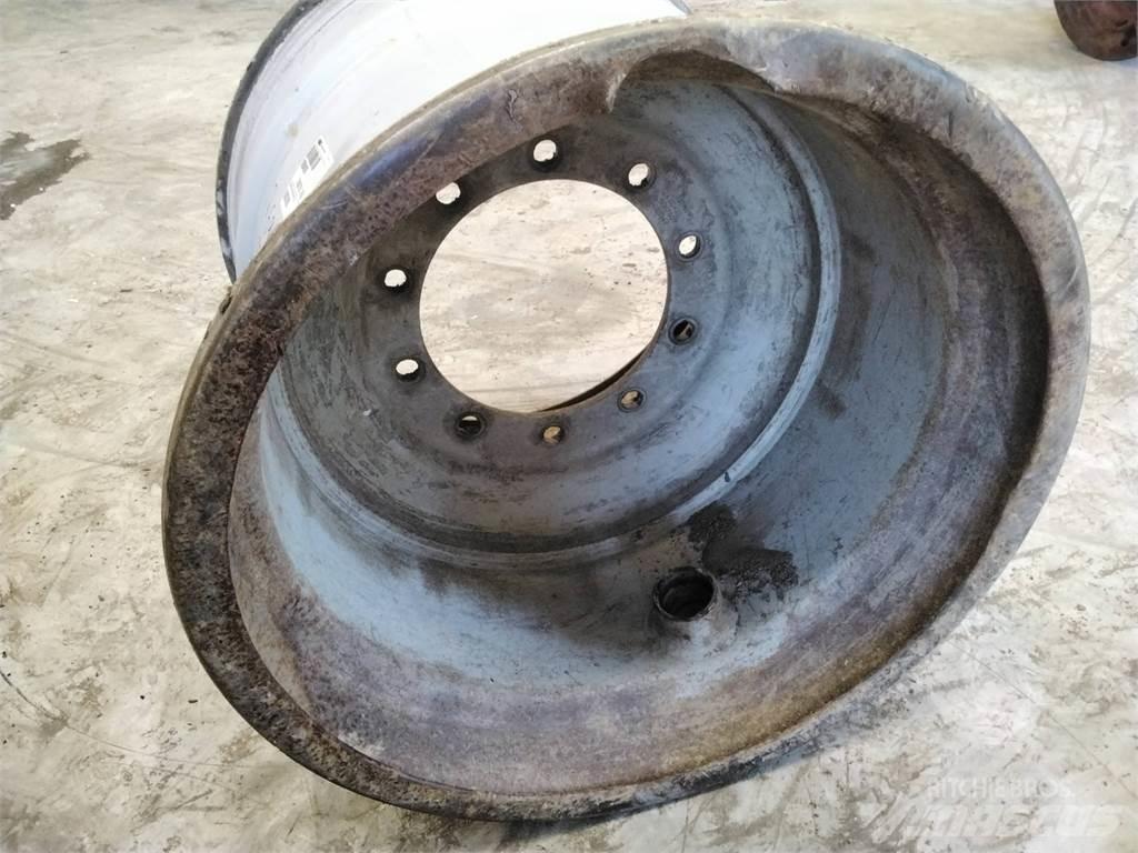 Valmet 860 24x26,5 Pneus