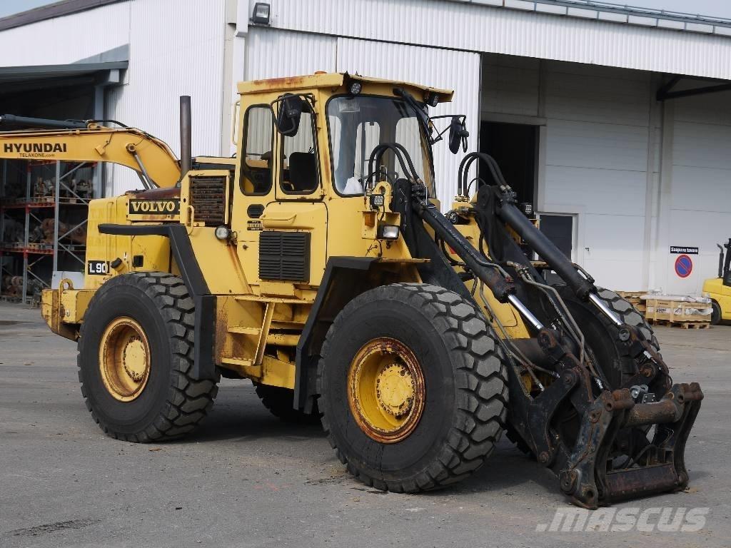 Volvo L 90 Carregadeiras de rodas