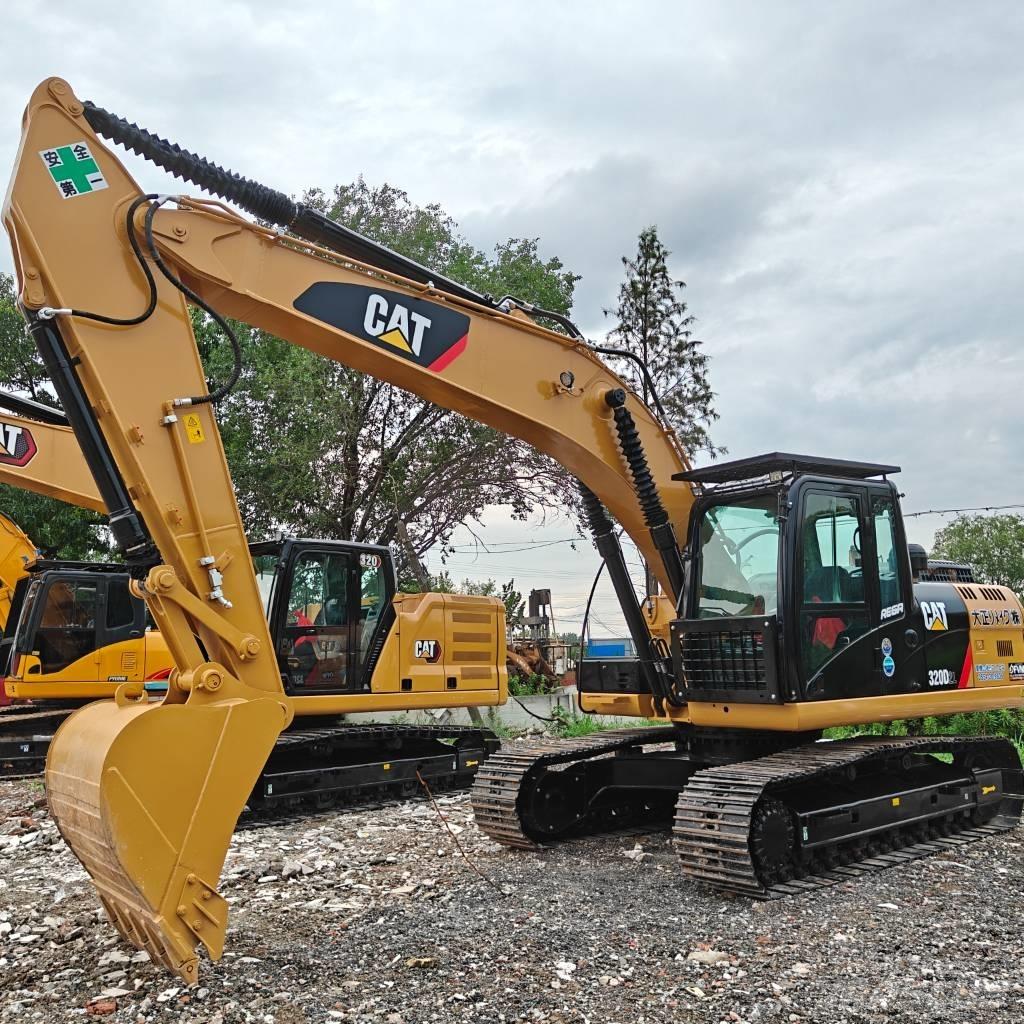 CAT 320D2 Escavadeiras de esteiras