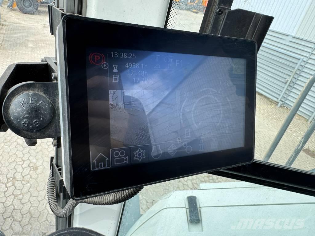 Liebherr L586 Carregadeiras de rodas
