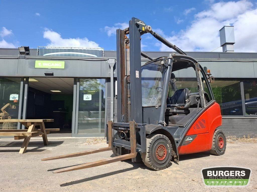 Linde H25T Empilhadores a gás