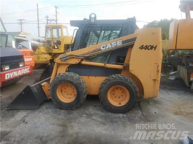 CASE 440H Minicarregadeiras