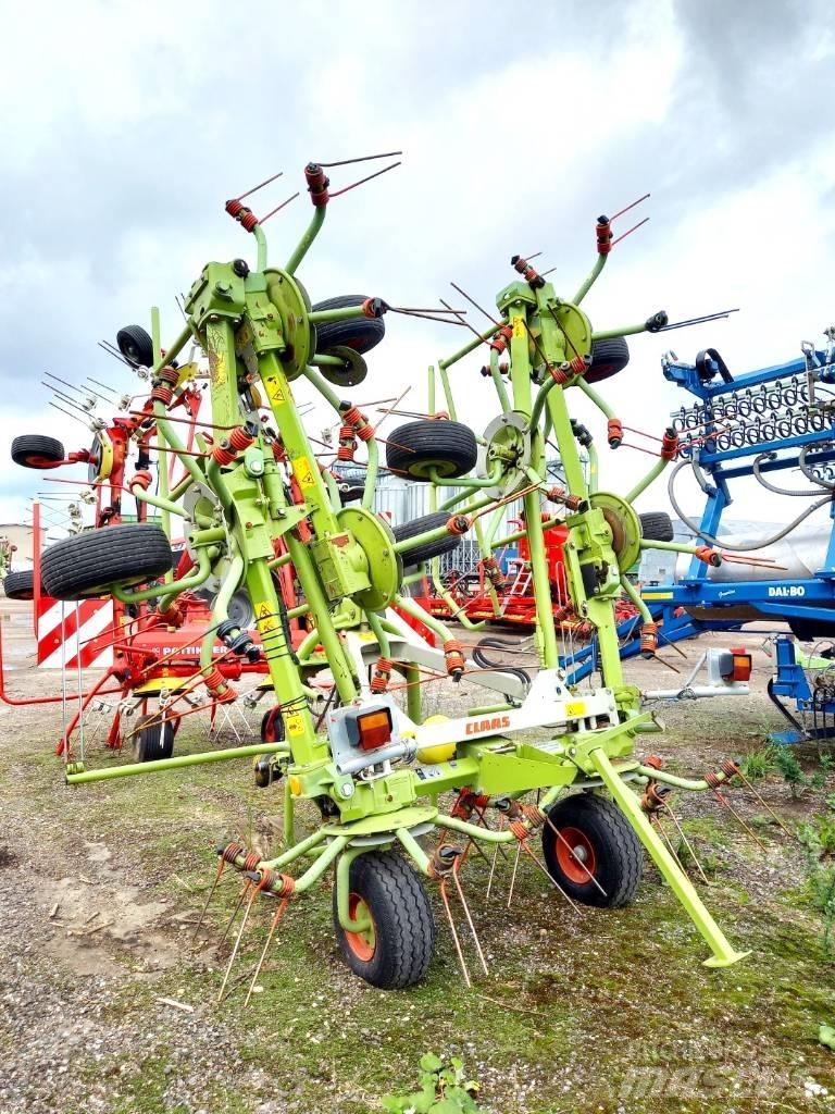 CLAAS Volto 870 Ancinho virador