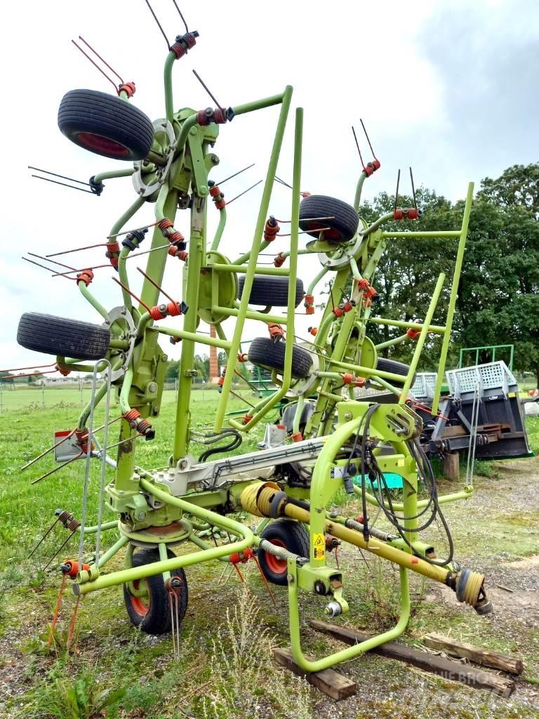 CLAAS Volto 870 Ancinho virador