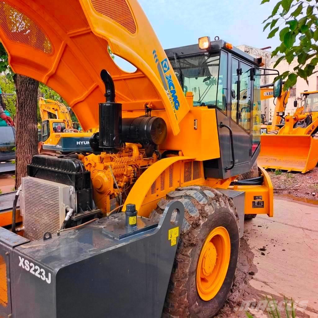 XCMG XS 223 J Cilindros Compactadores monocilíndricos