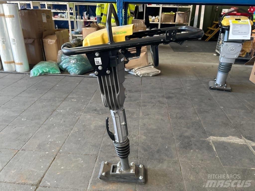 Wacker Neuson AS30e Saltitões