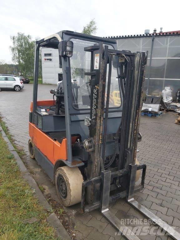Toyota 7 FB MF 25 Empilhadores eléctricos