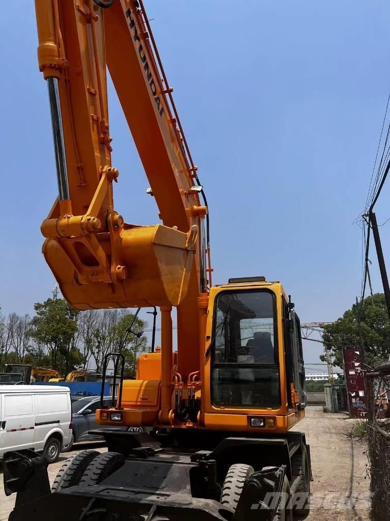 Hyundai 210W-7 Escavadoras de rodas