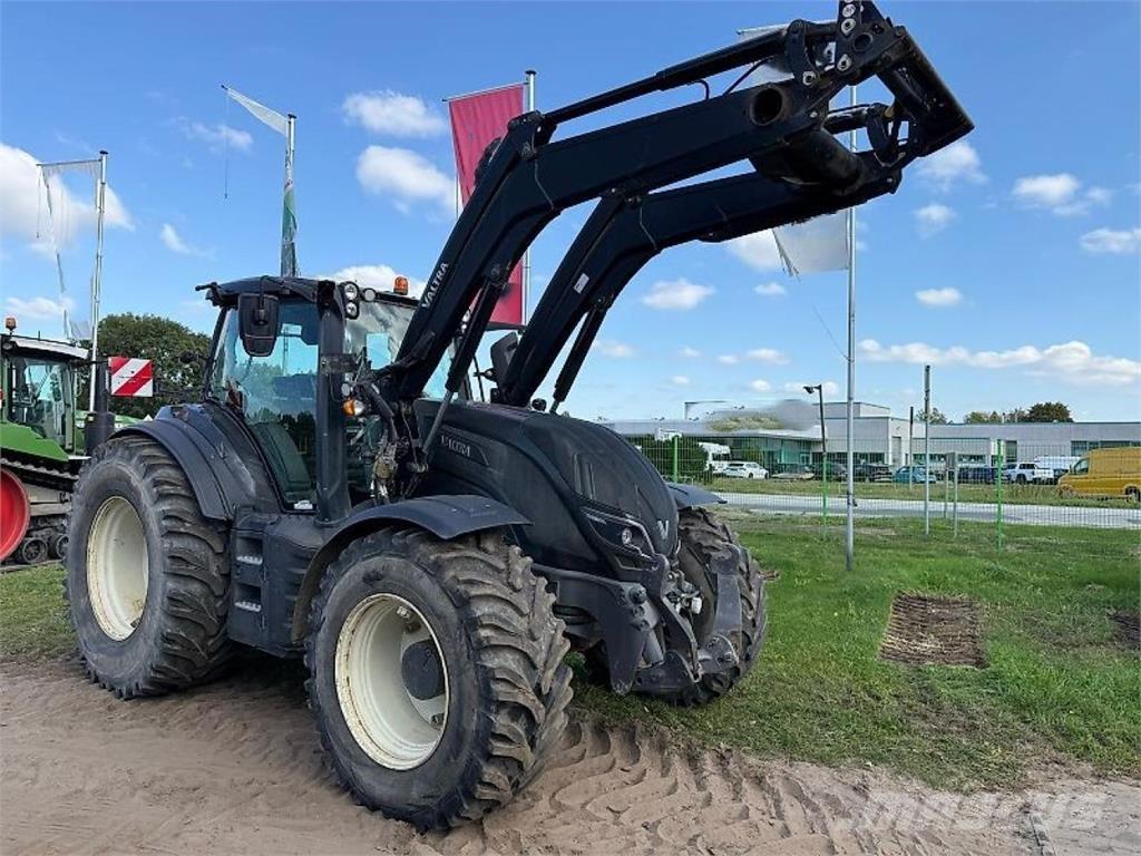 Valtra T 254 Versu Tratores Agrícolas usados