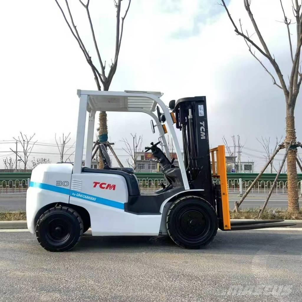 TCM FD 30 Empilhadores Diesel