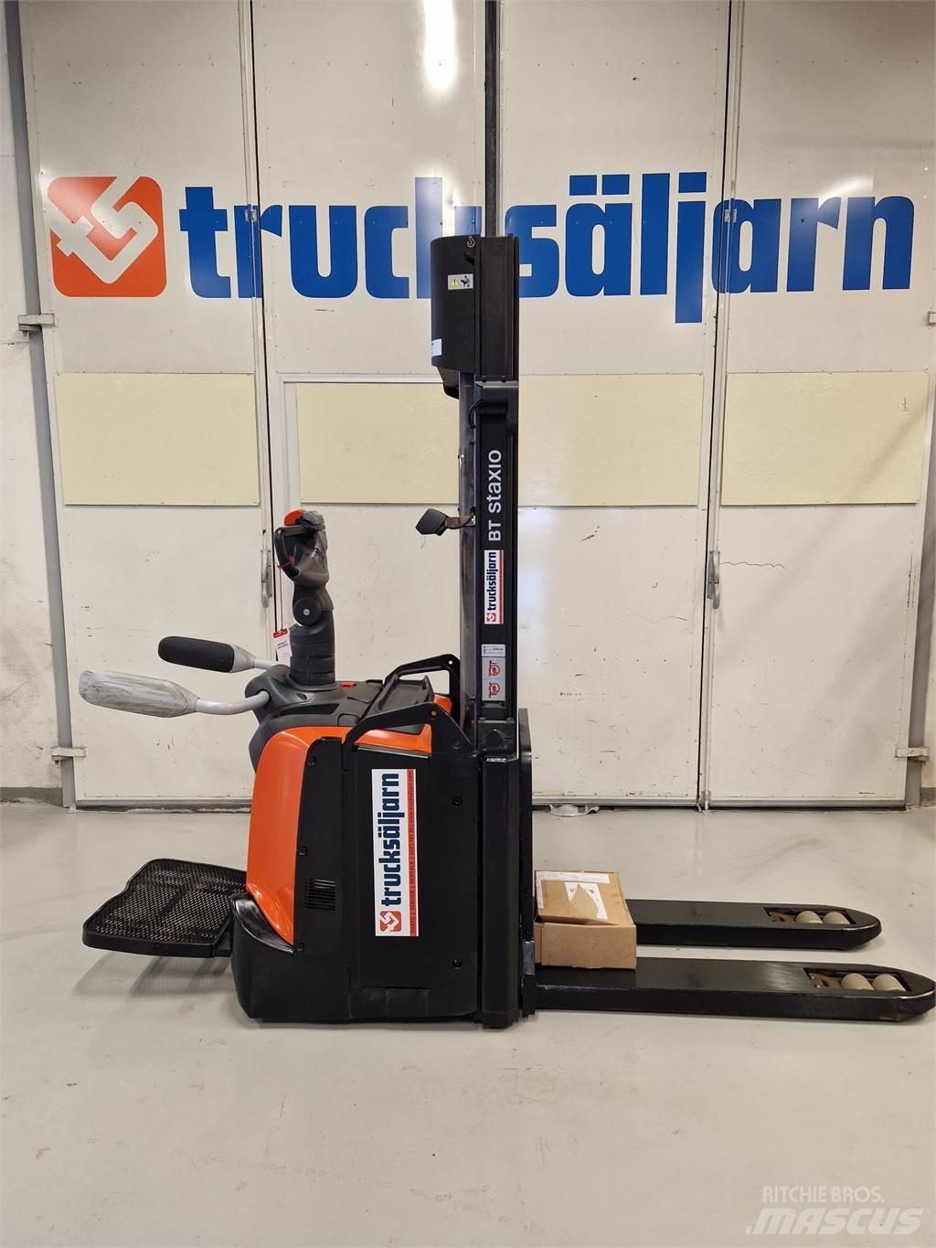 Toyota SPE120L Empilhador para operador externo