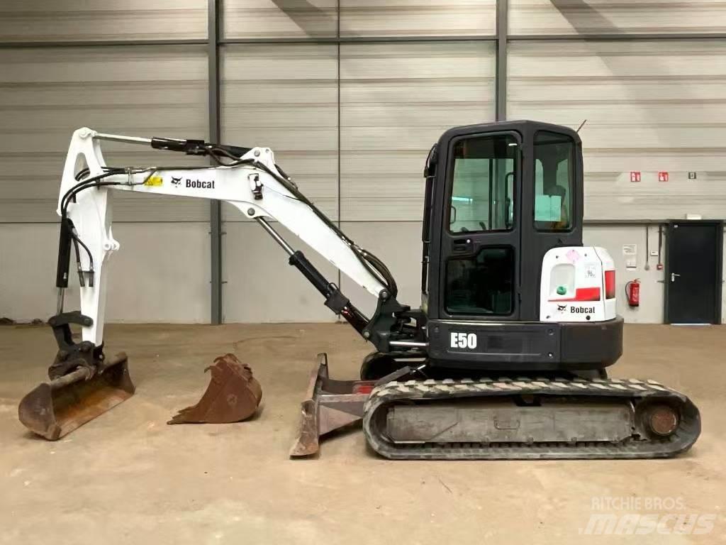 Bobcat E 50 Miniescavadeiras
