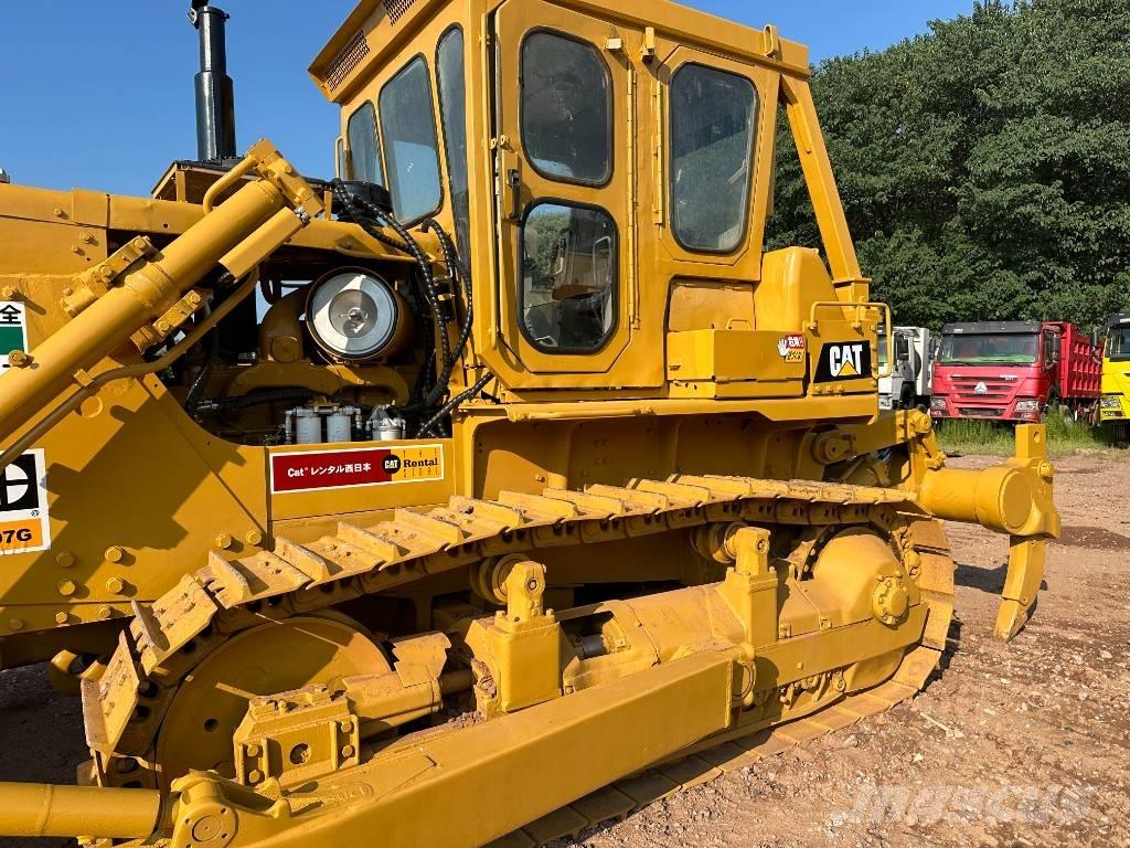 CAT D7G Dozers - Tratores rastos