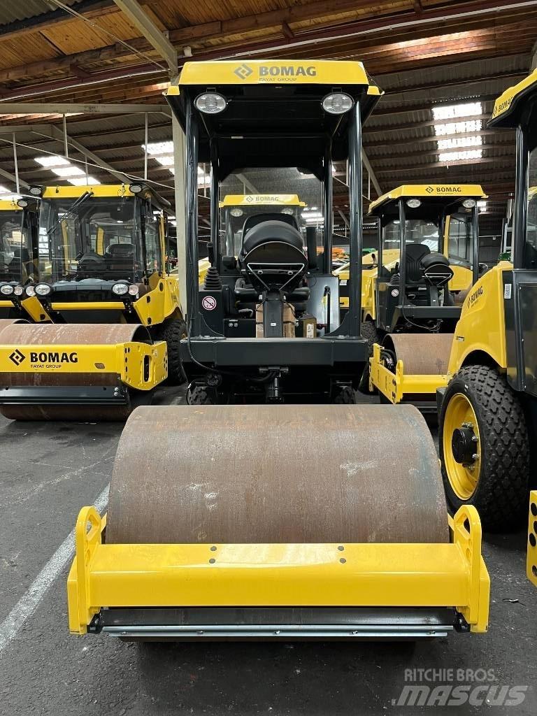 Bomag BW 124 DH-5 Cilindros Compactadores monocilíndricos