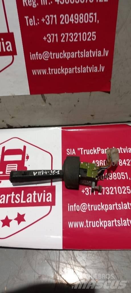 Volvo FH 12.   3172171 Cabines e interior