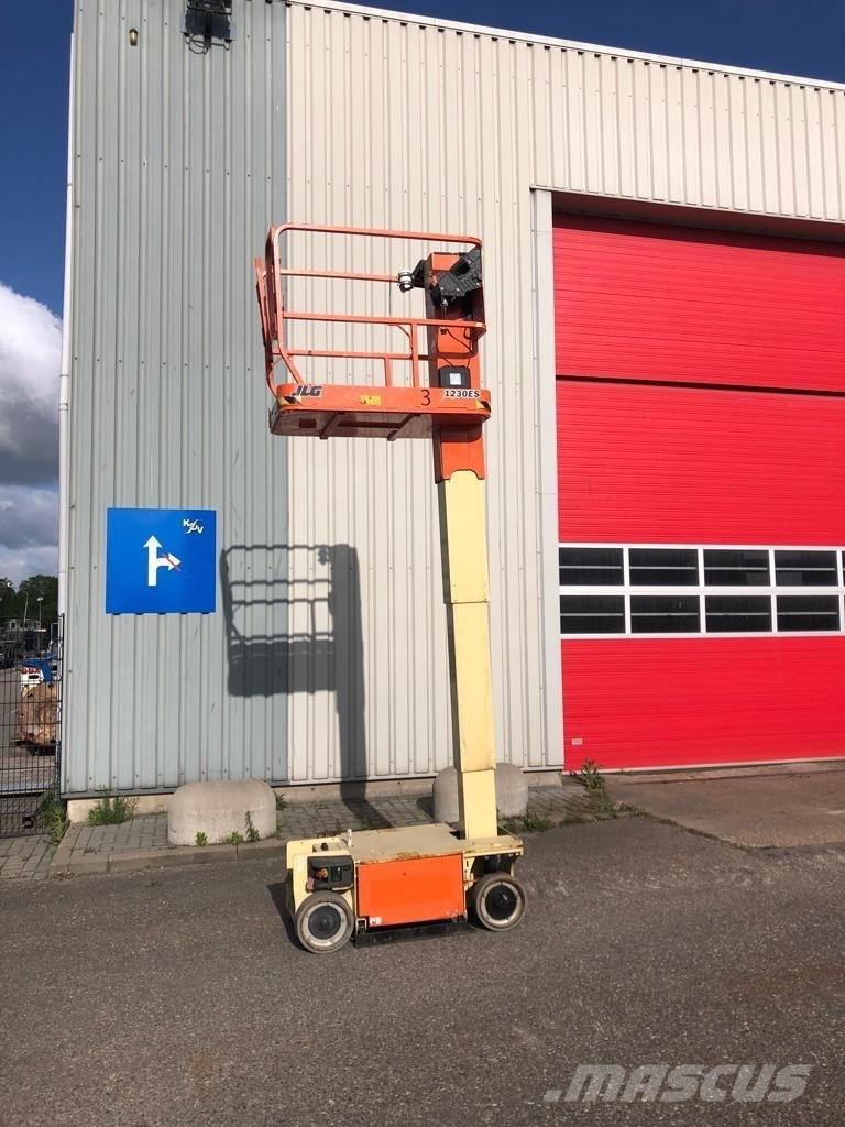 JLG 1230 ES Plataformas de Mastro Vertical