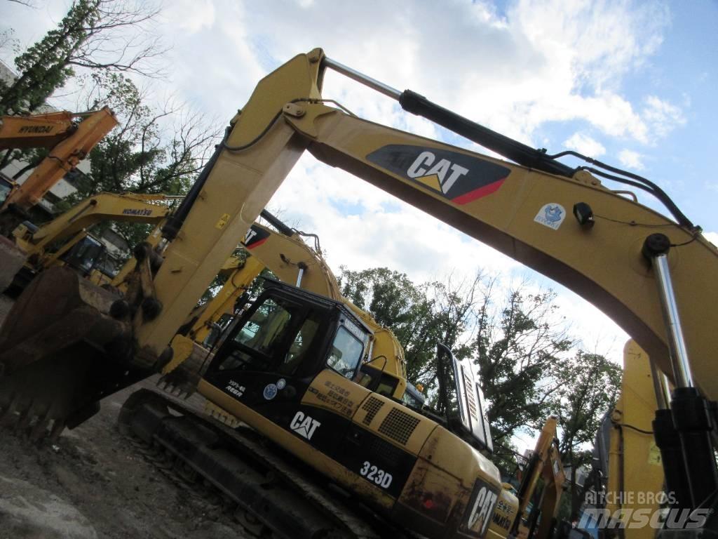 CAT 326 Escavadeiras de esteiras