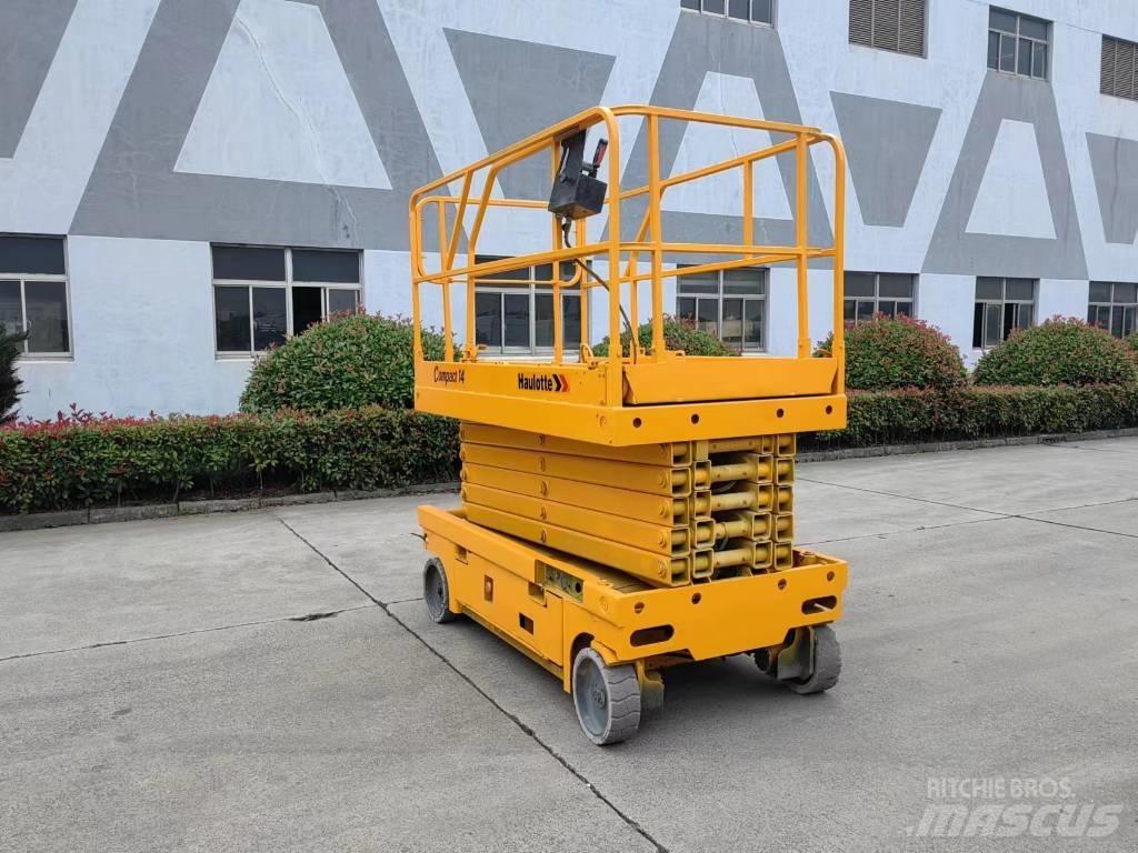 Haulotte COMPACT 14 Elevadores de tesoura