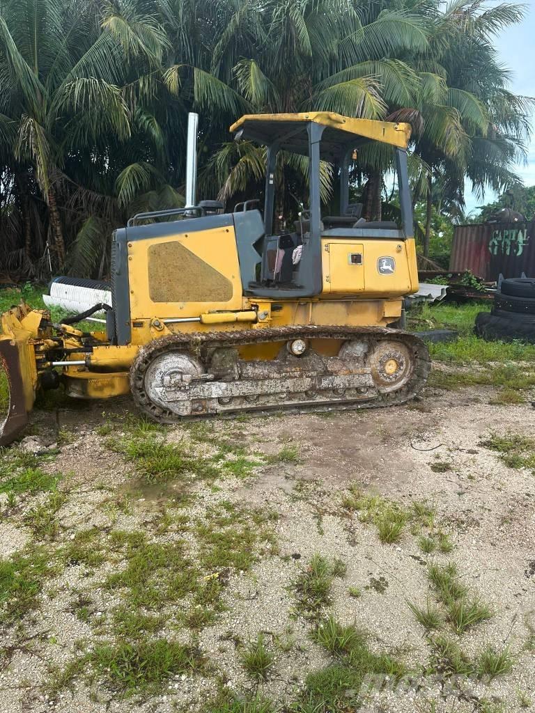 DEERE 450J LT Dozers - Tratores rastos