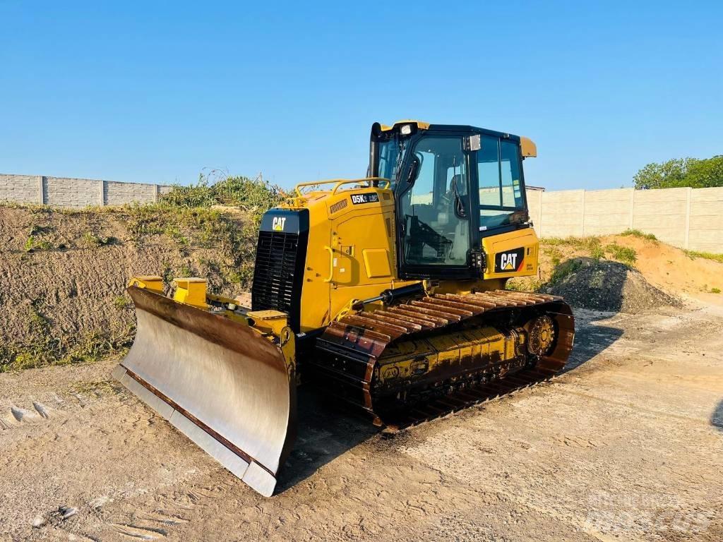 CAT D 5 K 2 LGP Dozers - Tratores rastos