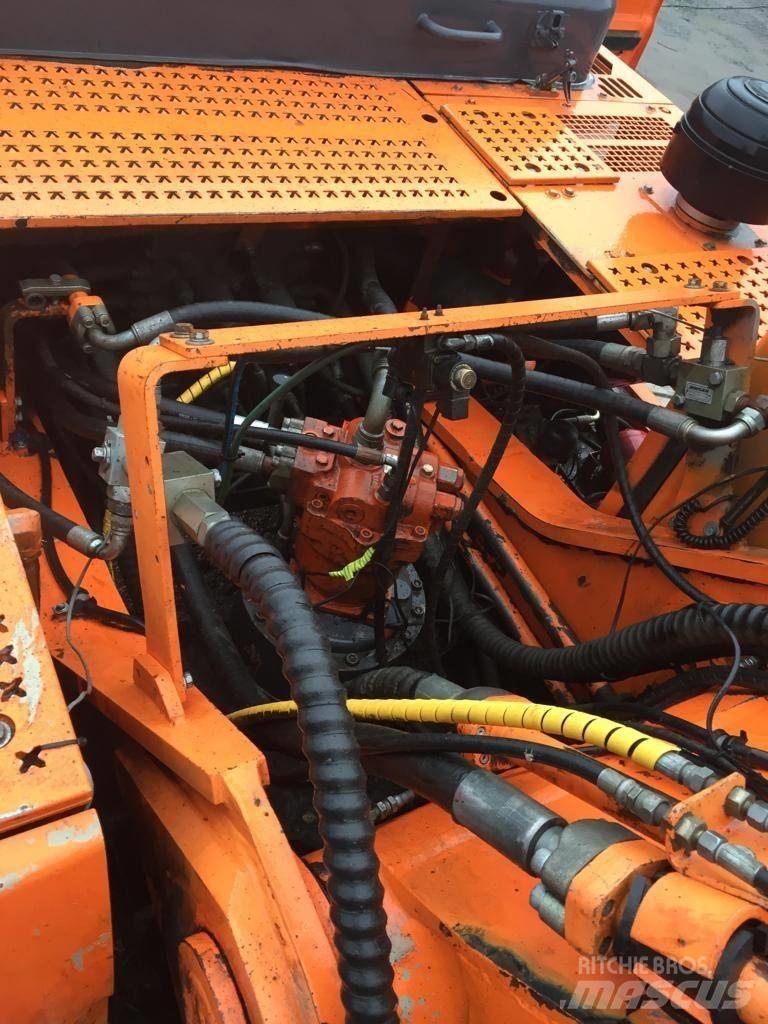 Doosan DX420LC Escavadeiras de esteiras