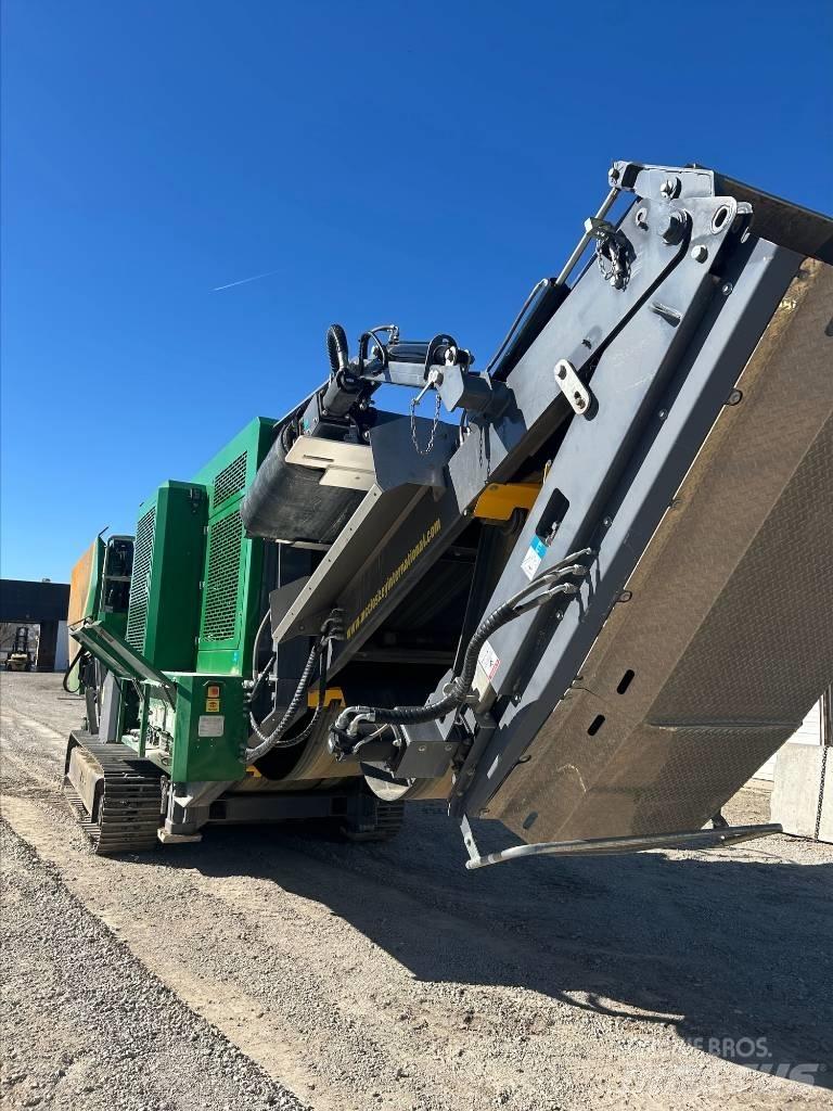 McCloskey J50 Britadeiras